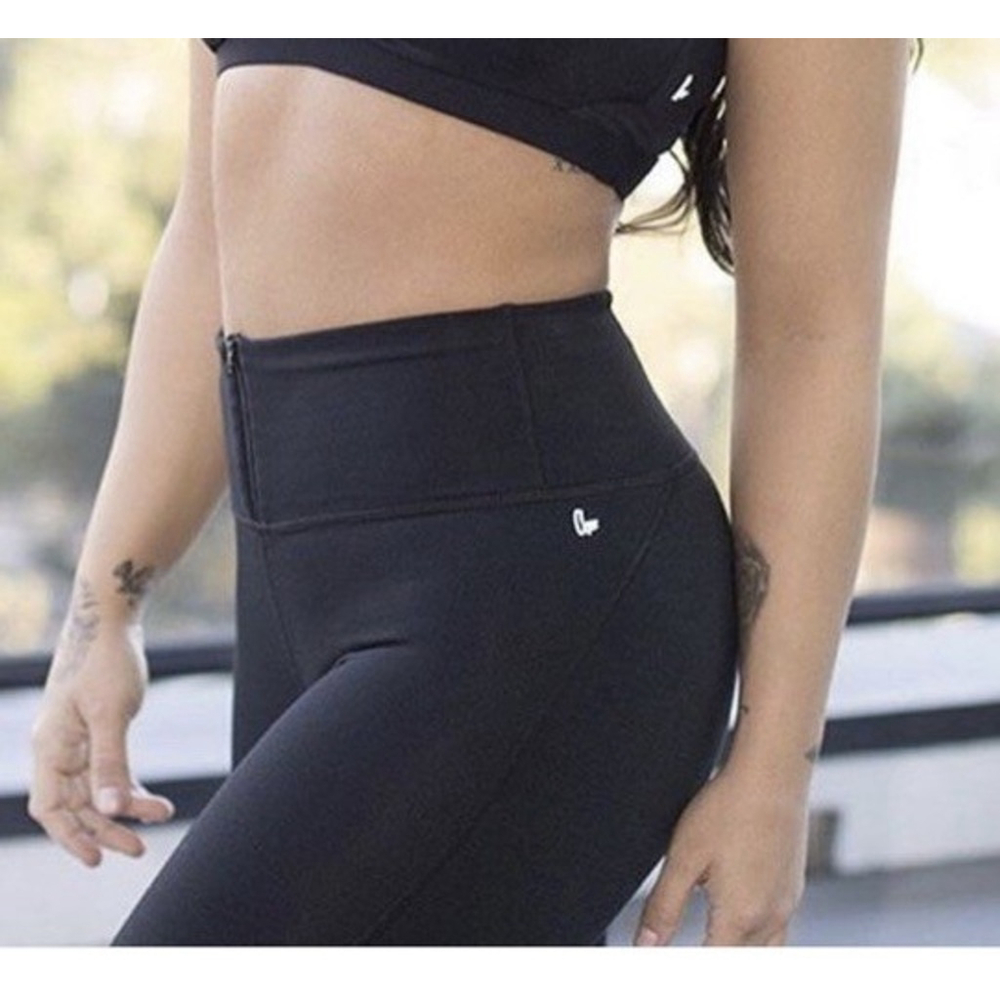FABLETICS + DEMI LOVATO LEGGING 26” BLACK ZIP FRONT SIZE XS - Picture 7 of 8